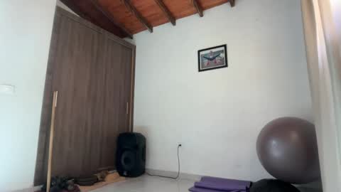 Im Jouliano online show from 9, 5, 2026