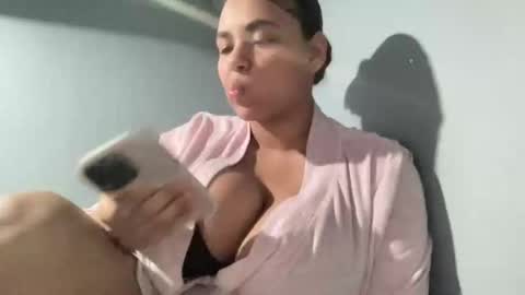 Josousie online show from 15, 9, 2025