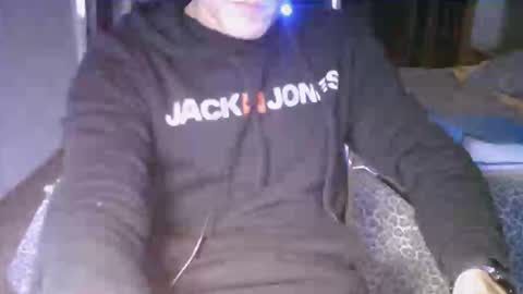 jovenduro84 online show from 22, 12, 2025