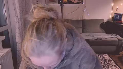 joy_keys online show from 18, 2, 2025