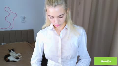 Snapshot of joybunny chatting on 18, 12, 2024 joybunny online show from 18, 12, 2024