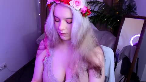 Snapshot of joyce_coy chatting on 11, 1, 2025 Joyce online show from 11, 1, 2025