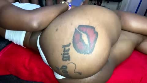 Butterflyass online show from 19, 1, 2026