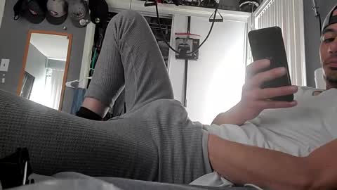 Snapshot of jpizzy23 chatting on 10, 1, 2025 dLowfrk online show from 10, 1, 2025