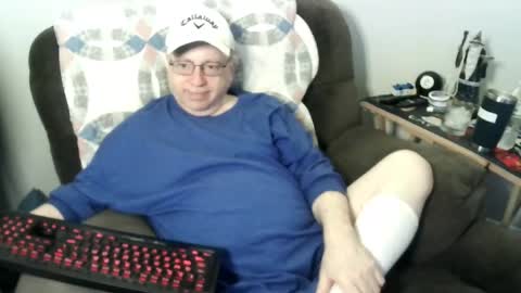 Snapshot of jpmel99 chatting on 26, 4, 2026 jpmel99 online show from 26, 4, 2026