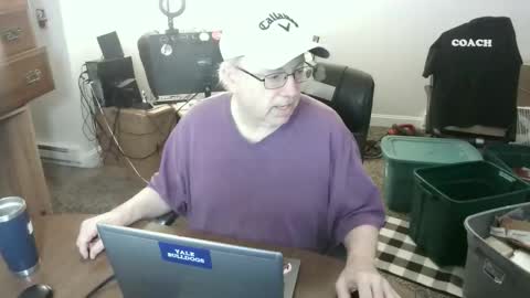Snapshot of jpmel99 chatting on 2, 5, 2026 jpmel99 online show from 2, 5, 2026