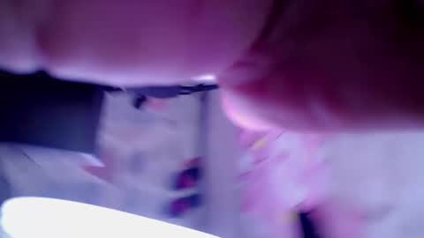 N I N O online show from 10, 3, 2025