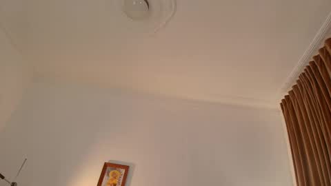 Jsmine  and sometimes Beaulooks online show from 3, 3, 2026