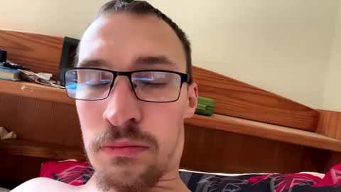 Snapshot of jstahl324 chatting on 2, 1, 2025 Orgasm324 online show from 2, 1, 2025