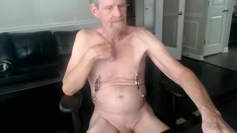 Snapshot of jtull52 chatting on 11, 11, 2025 jtull52 online show from 11, 11, 2025