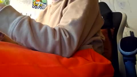 ju537705 online show from 31, 10, 2025