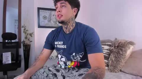 Snapshot of juan_alvarez18 chatting on 9, 10, 2025 juan_alvarez18 online show from 9, 10, 2025