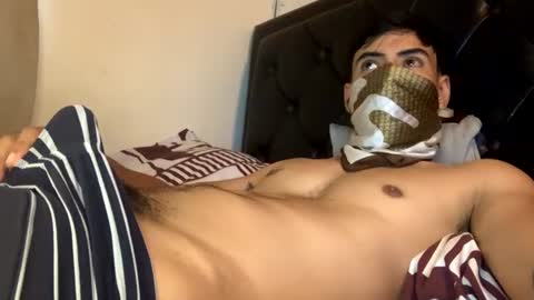 Snapshot of juan_bunny chatting on 15, 7, 2026 lJuanl online show from 15, 7, 2026