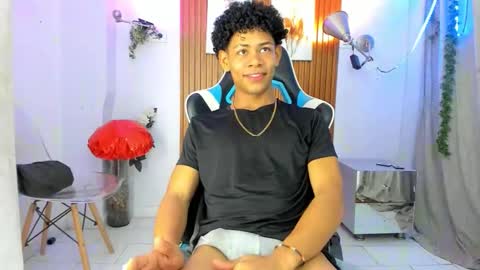 juan_contreras7 online show from 29, 9, 2025