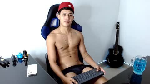 Snapshot of juan_da01 chatting on 19, 12, 2024 JuanDa online show from 19, 12, 2024