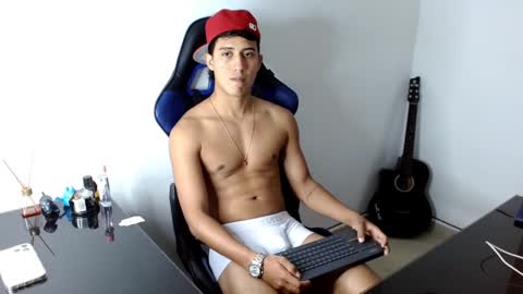 Snapshot of juan_da01 chatting on 17, 1, 2025 JuanDa online show from 17, 1, 2025