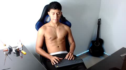 Snapshot of juan_da01 chatting on 27, 1, 2025 JuanDa online show from 27, 1, 2025