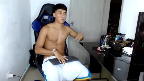 Snapshot of juan_da01 chatting on 22, 2, 2025 JuanDa online show from 22, 2, 2025