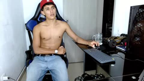 Snapshot of juan_da01 chatting on 12, 3, 2025 JuanDa online show from 12, 3, 2025