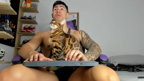 Snapshot of juan_fit2024 chatting on 18, 1, 2025 juan online show from 18, 1, 2025