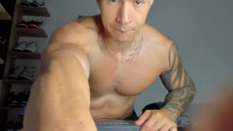 Snapshot of juan_fit2024 chatting on 4, 2, 2025 juan online show from 4, 2, 2025