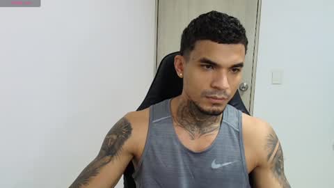 juan_gomez_1 online show from 11, 6, 2026