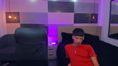 JuanSteven online show from 12, 12, 2024