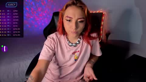 Snapshot of juana_tropic chatting on 4, 12, 2024 Juana Fer online show from 4, 12, 2024