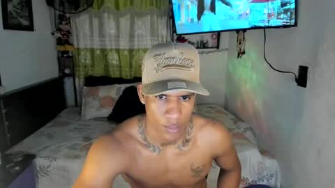 Snapshot of juanbigcock21cm chatting on 19, 6, 2026 juan jose online show from 19, 6, 2026