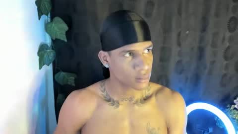 Snapshot of juanbigcock21cm chatting on 9, 8, 2026 juan jose online show from 9, 8, 2026