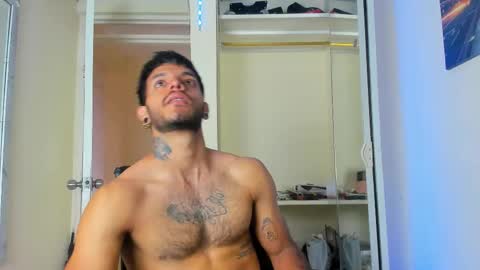 Juan Esteban online show from 15, 9, 2025