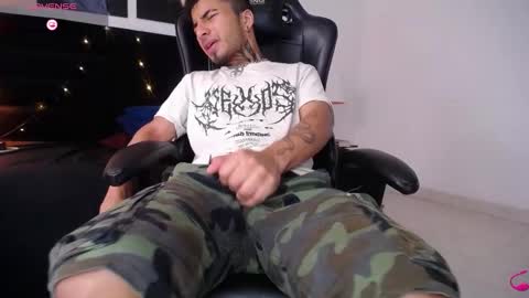 juancamilo66_ online show from 7, 2, 2025