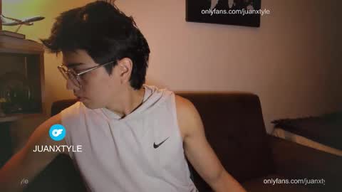 . online show from 18, 12, 2025