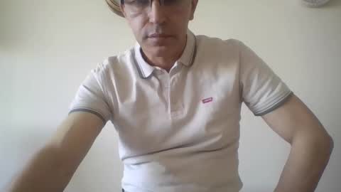 Snapshot of juanearth1 chatting on 1, 5, 2026 juanearth1 online show from 1, 5, 2026