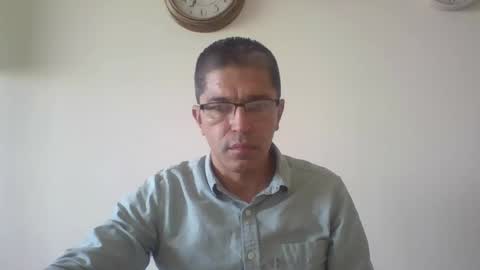 Snapshot of juanearth1 chatting on 27, 5, 2026 juanearth1 online show from 27, 5, 2026