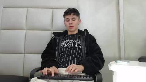 Snapshot of juangomm chatting on 15, 1, 2026 JuanGomm online show from 15, 1, 2026