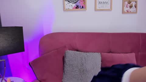 Snapshot of juanita_owens chatting on 11, 12, 2024 juanita_owens online show from 11, 12, 2024