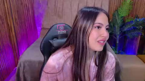 JUANITA online show from 9, 7, 2026
