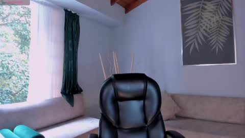 Snapshot of juanitaclay chatting on 2, 3, 2025 Juanita Clay online show from 2, 3, 2025