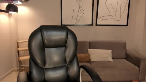 Snapshot of juanitaclay chatting on 8, 10, 2025 Juanita Clay online show from 8, 10, 2025