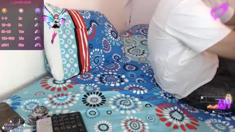 Snapshot of juanjo_hot03 chatting on 18, 10, 2025 juanjo_hot03 online show from 18, 10, 2025