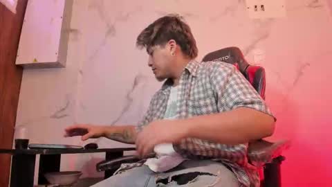 JUAN  online show from 22, 3, 2026