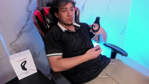 JUAN  online show from 3, 4, 2026