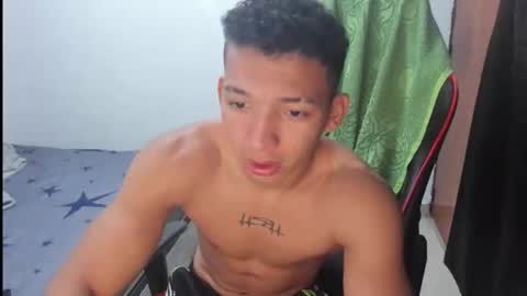 Snapshot of juansw66 chatting on 14, 12, 2025 juansw66 online show from 14, 12, 2025