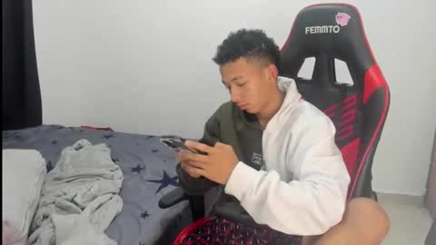 Snapshot of juansw66 chatting on 7, 1, 2026 juansw66 online show from 7, 1, 2026