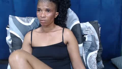 jucylipsebony online show from 14, 6, 2026