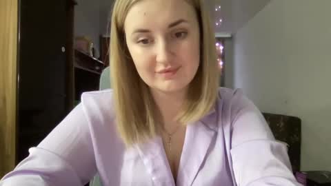 Snapshot of judevalenti chatting on 5, 2, 2025 JudeValenti online show from 5, 2, 2025