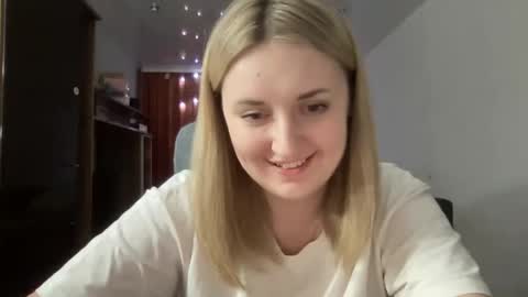 Snapshot of judevalenti chatting on 21, 2, 2025 JudeValenti online show from 21, 2, 2025