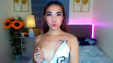 EloiseMoree online show from 2, 2, 2026