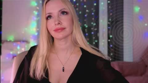Snapshot of jugoddess chatting on 22, 12, 2025 Goddess Julia online show from 22, 12, 2025